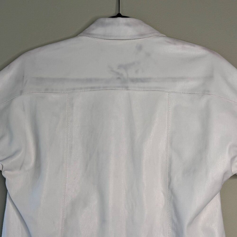 ALICE + OLIVIA Edyth Vegan Leather Top Womens XS Oversized Crop Button Shirt - Picture 4 of 8